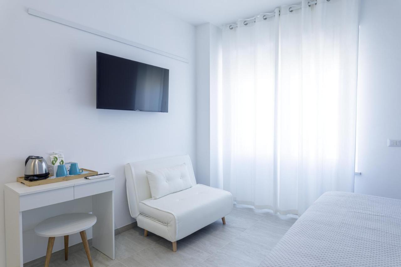 Vista Mare Guest House Civitanova Marche Buitenkant foto